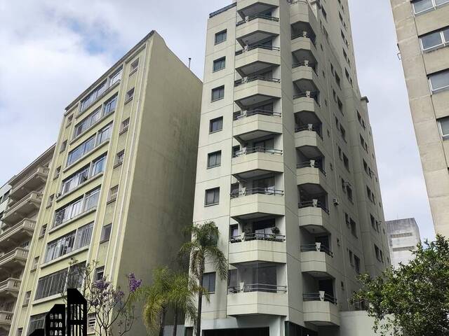 #211 - Apartamento para Venda em São Paulo - SP